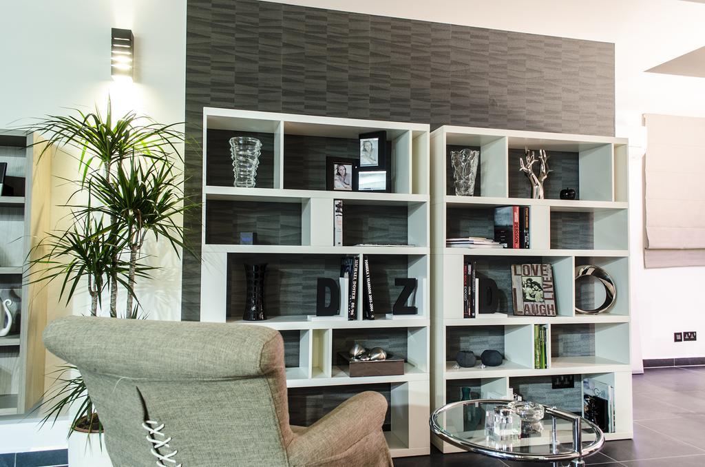 Paramount Bay Penthouse *